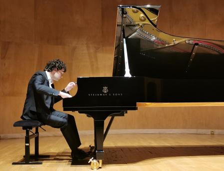 Ingmar lazar salle cortot photo claude finot